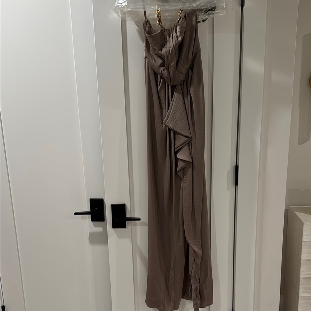 Elegant Taupe Strapless Gown